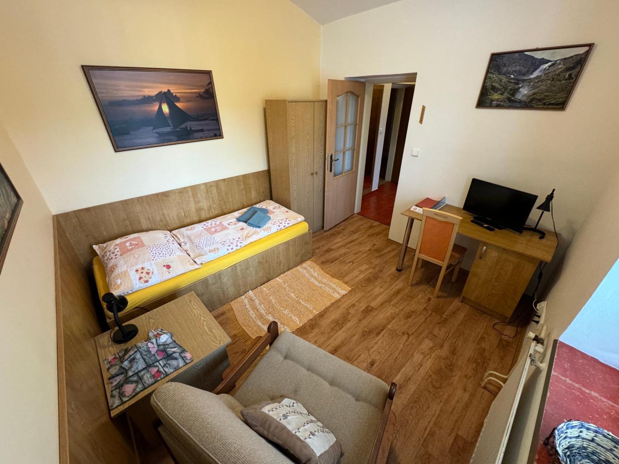 Pension u Svateho Jana Hradec Kralove Bagian luar foto